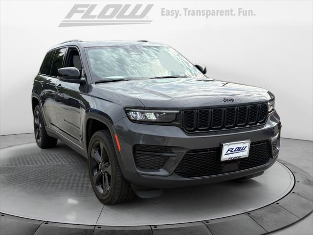 2023 Jeep Grand Cherokee Altitude 4x4 for sale in Charlottesville, VA