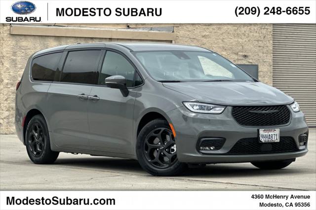 2023 Chrysler Pacifica Hybrid Touring L for sale in Modesto, CA