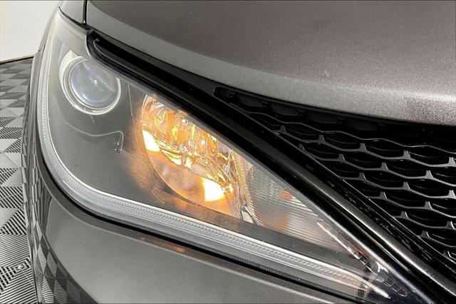 Used 2020 Chrysler Pacifica Touring For Sale in Millington, TN