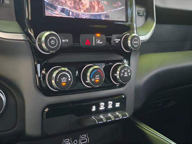 2025 Ram 1500 Big Horn Crew Cab 4x4 57 Box