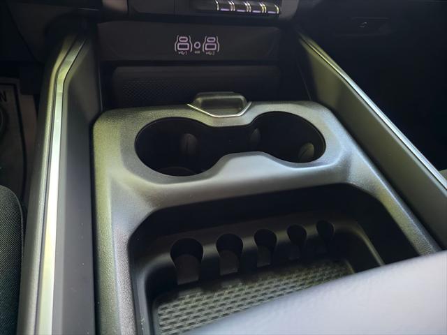 2025 Ram 1500 Big Horn Crew Cab 4x4 57 Box