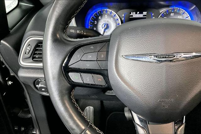 Used 2020 Chrysler Pacifica Touring For Sale in Olive Branch, MS