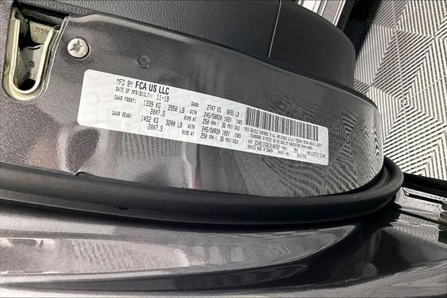 Used 2020 Chrysler Pacifica Touring For Sale in Olive Branch, MS