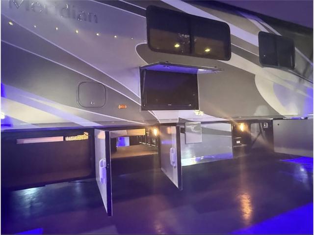 2013 Freightliner Van Standard Roof w/144" WB Van 3D