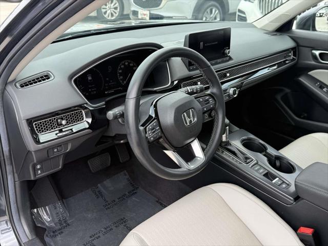 2024 Honda Civic Hatchback EX-L