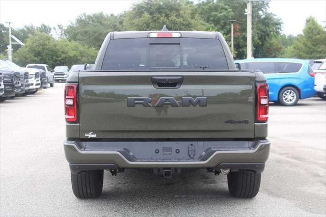 2026 RAM 1500 RAM 1500 EXPRESS CREW CAB 4X4 57 BOX