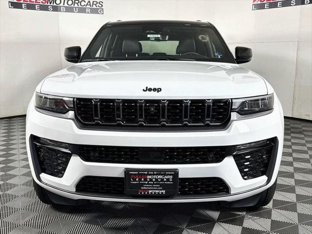 2026 Jeep Grand Cherokee GRAND CHEROKEE SUMMIT 4X4 2026 Jeep Grand Cherokee GRAND CHEROKEE SUMMIT 4X4