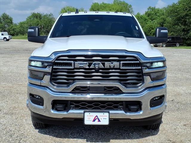 2026 RAM 3500 Chassis RAM 3500 TRADESMAN CREW CAB CHASSIS 4X4 60 CA