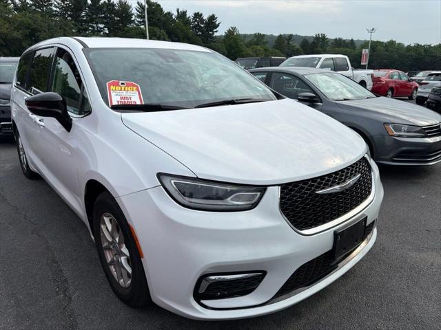 2024 Chrysler Pacifica Touring L 2024 Chrysler Pacifica Touring L