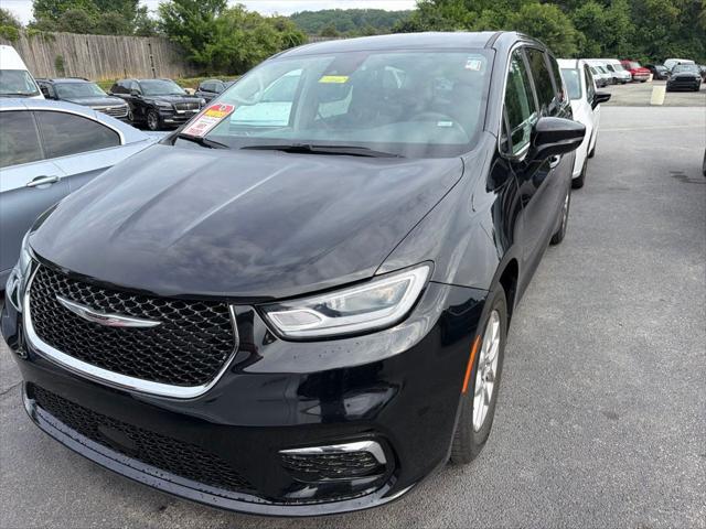 2024 Chrysler Pacifica Touring L 2024 Chrysler Pacifica Touring L