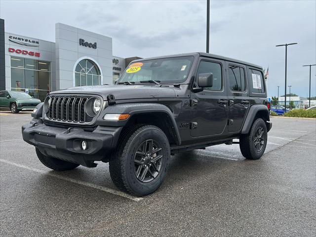 2025 Jeep Wrangler 4-Door Summit 4x4 for sale in Saint Joseph, MO
