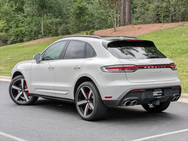 2025 Porsche Macan S