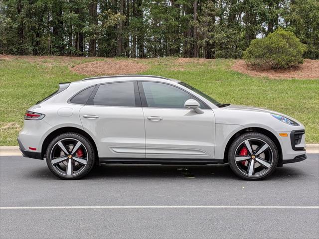 2025 Porsche Macan S