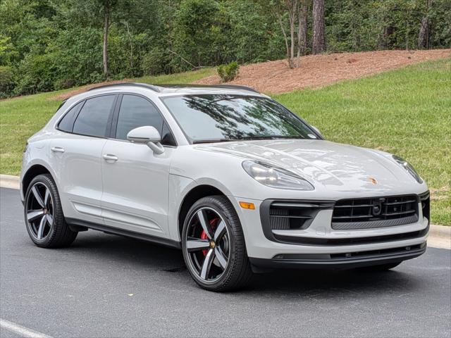 2025 Porsche Macan S