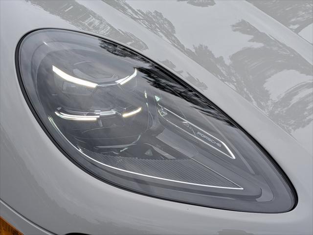 2025 Porsche Macan S