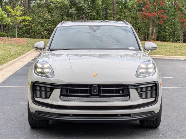 2025 Porsche Macan S