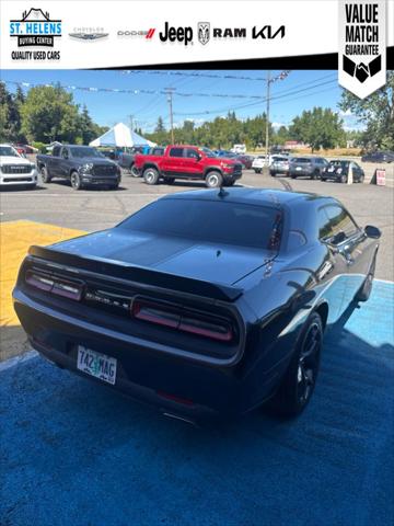 2017 Dodge Challenger SXT Plus