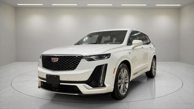 2024 Cadillac XT6 Premium Luxury for sale in Waukesha, WI