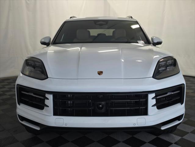 2026 Porsche Cayenne Unknown