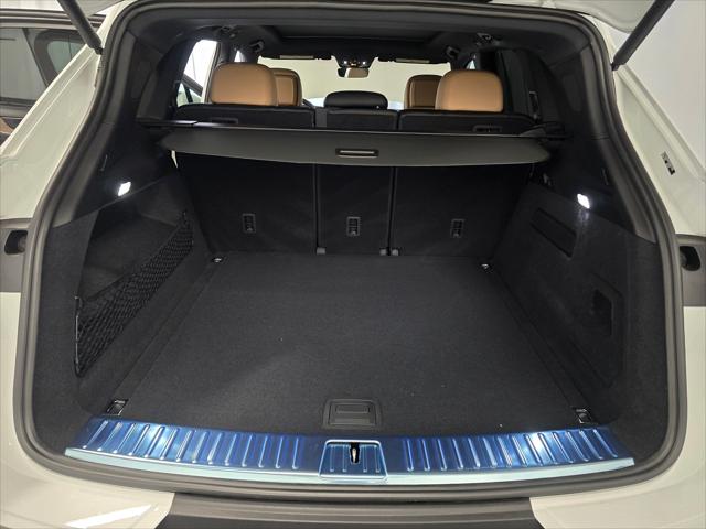 2026 Porsche Cayenne Unknown