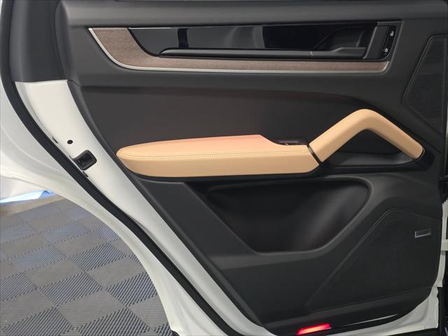 2026 Porsche Cayenne Unknown