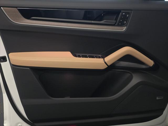 2026 Porsche Cayenne Unknown