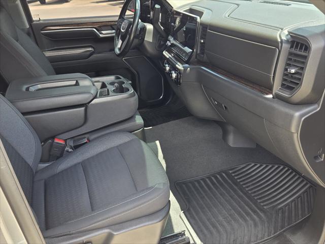 2023 GMC Sierra 1500 2WD Crew Cab Short Box SLE