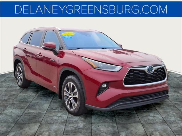 2021 Toyota Highlander Hybrid XLE for sale in GREENSBURG, PA