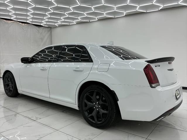 2021 Chrysler 300 300S