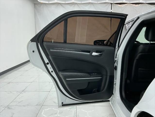 2021 Chrysler 300 300S