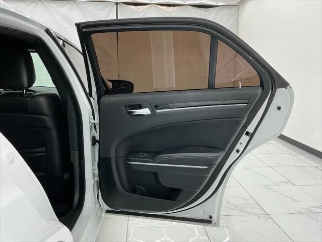 2021 Chrysler 300 300S