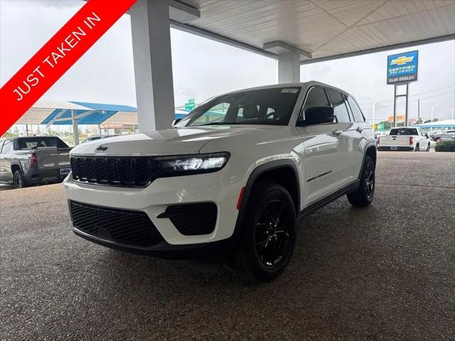 2024 Jeep Grand Cherokee Altitude 4x2 for sale in Dallas, TX