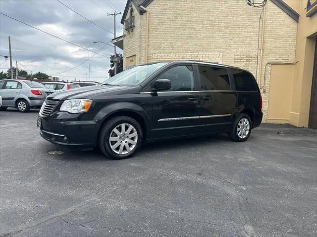 2015 Chrysler Town & Country Touring for sale in Watertown, WI