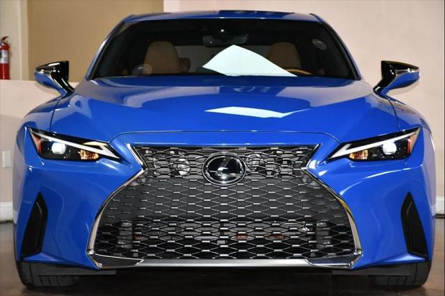 2023 Lexus IS 300 Base for sale in Tampa, FL