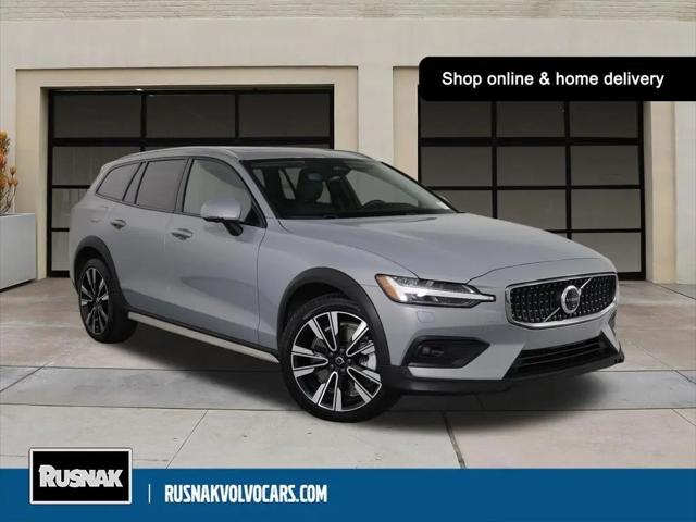 2025 Volvo V60 Cross Country Ultra, B5 AWD Gas (mild hybrid) for sale in Pasadena, CA