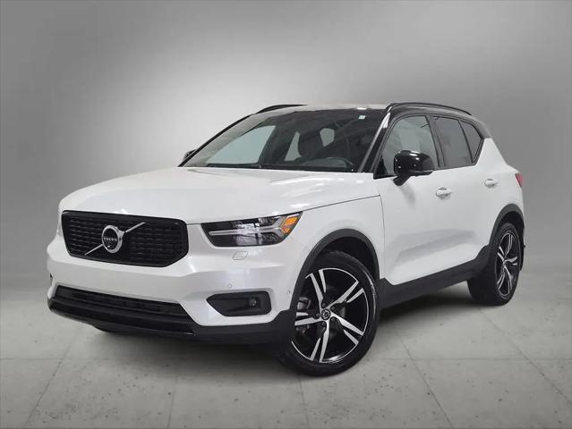 2019 Volvo XC40 T5 R-Design for sale in Farmington Hills, MI