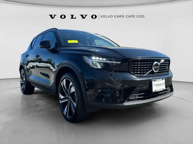 2023 Volvo XC40 B5 Plus Dark Theme for sale in Hyannis, MA