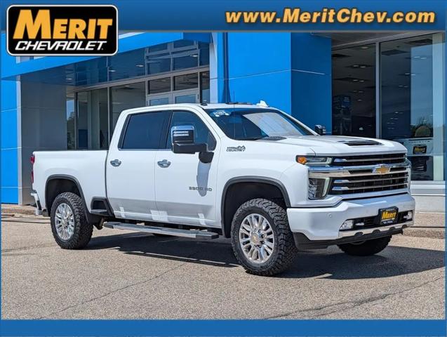2023 Chevrolet Silverado 3500HD 4WD Crew Cab Standard Bed High Country for sale in Saint Paul, MN
