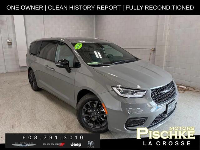 2024 Chrysler Pacifica Hybrid S Appearance Pkg for sale in La Crosse, WI