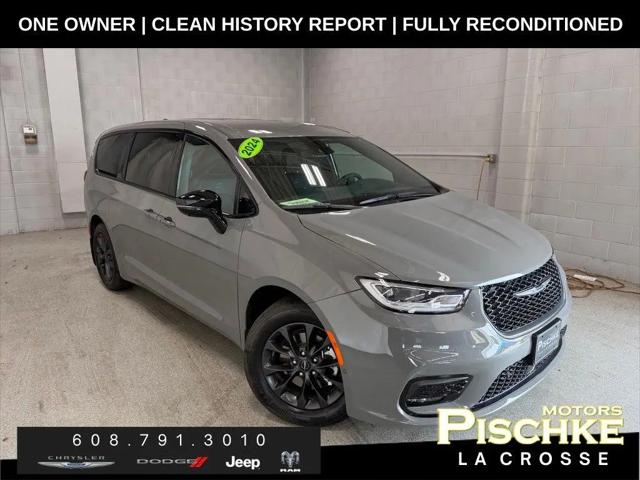 2024 Chrysler Pacifica Hybrid S Appearance Pkg for sale in La Crosse, WI