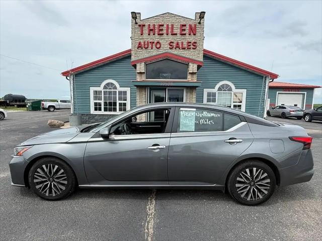 2023 Nissan Altima SV FWD for sale in Clear Lake, IA