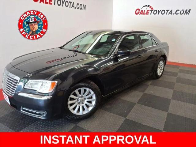 2014 Chrysler 300 Base for sale in Enfield, CT