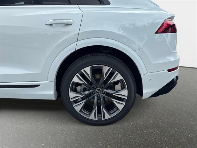 2026 Audi Q8 Premium Plus 55 TFSI quattro Tiptronic