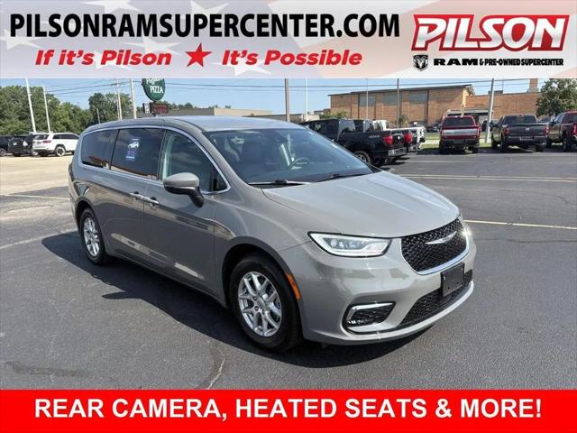 2023 Chrysler Pacifica Touring L for sale in Charleston, IL