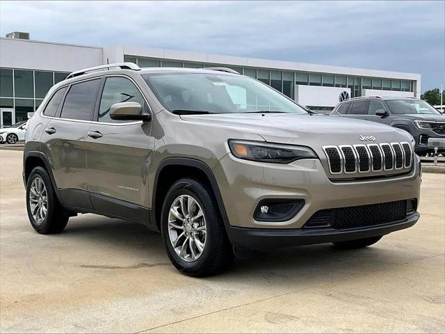 2019 Jeep Cherokee Latitude Plus 4x4 for sale in Marion, IL