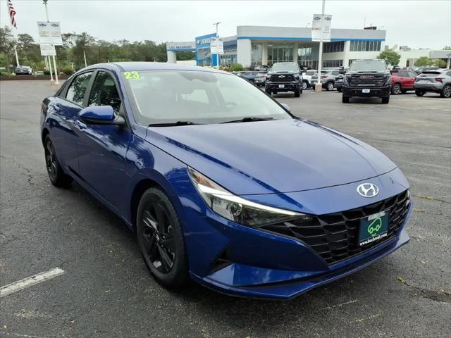2023 Hyundai Elantra SEL for sale in ROCKFORD, IL