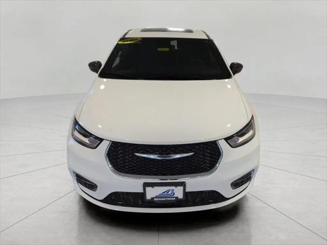 2026 Chrysler Pacifica Limited AWD for sale in Oshkosh, WI