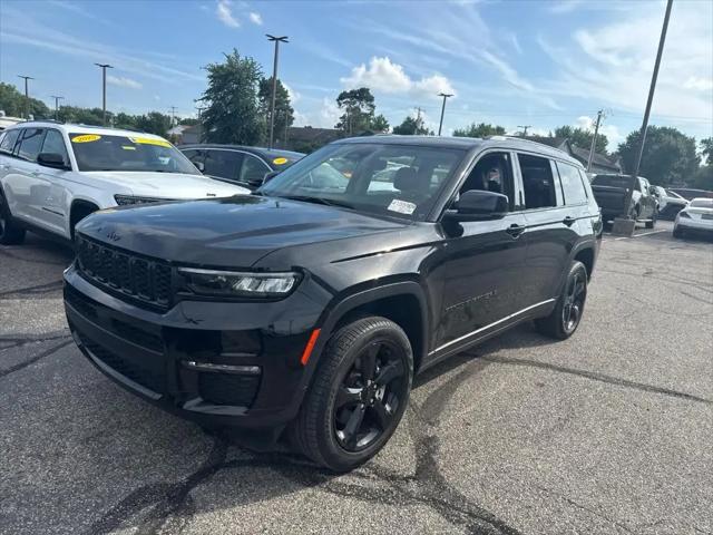 2023 Jeep Grand Cherokee L Limited 4x4 for sale in Greenwood, IN