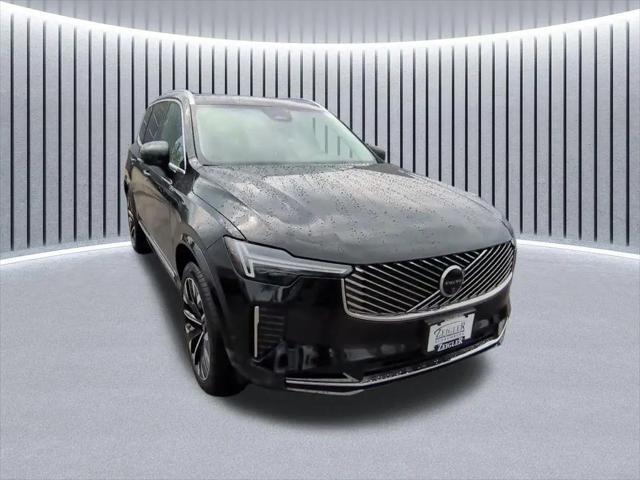 2025 Volvo XC90 B5 Plus 7-Seater for sale in Schaumburg, IL