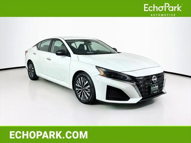 2025 Nissan Altima SV FWD for sale in Chesterfield, MO